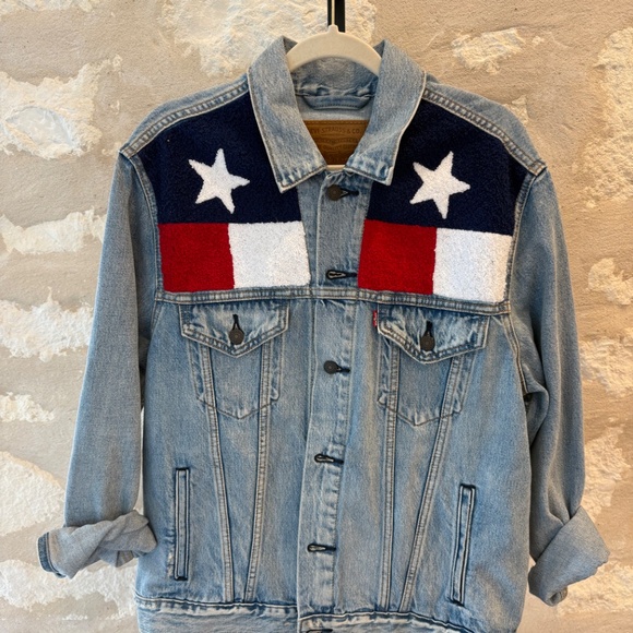 Custom Texas Flag embroidered Levi’s Denim Jacket Unisex - Picture 3 of 6